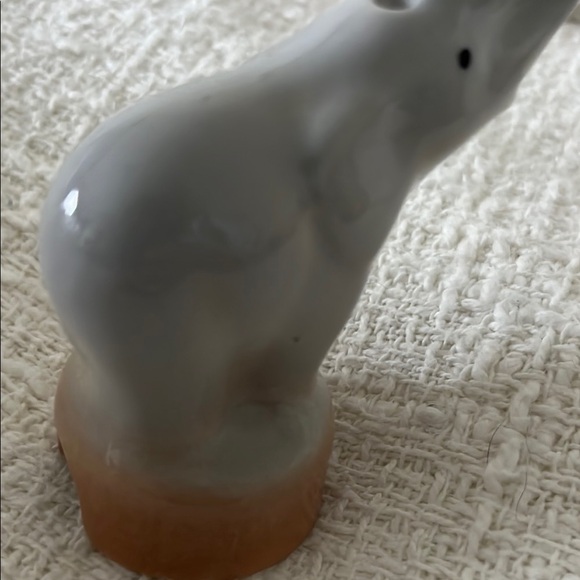 F. Wright Gray Elephant Pie Bird / Pie Vent / Pie Funnel Unique and Rare - Picture 4 of 6